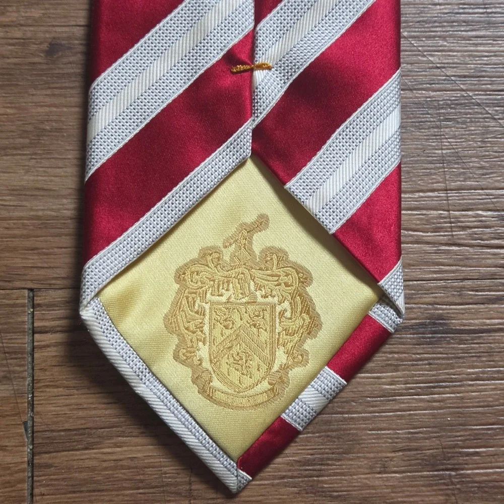 Donald J Trump Signature Collection 100% Silk Tie Red Silver Striped Handmade